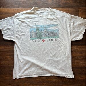 Women's Golden Hour T-Shirt White New York One Size Big Apple Liberty‎ Oversized